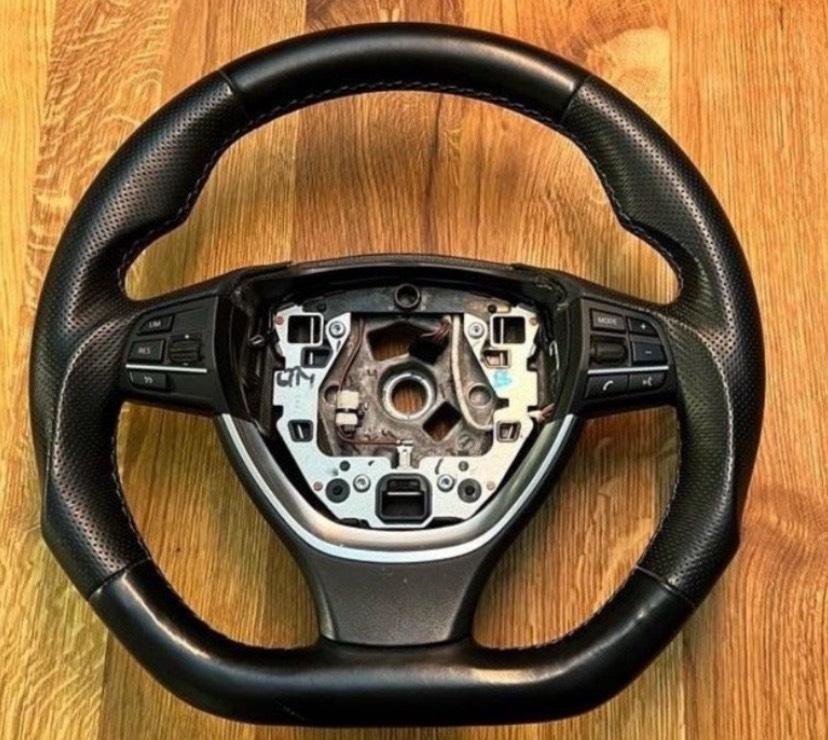 BMW F10 F11 Sport Lenkrad abgeflacht Multifunktion ohne Airbag