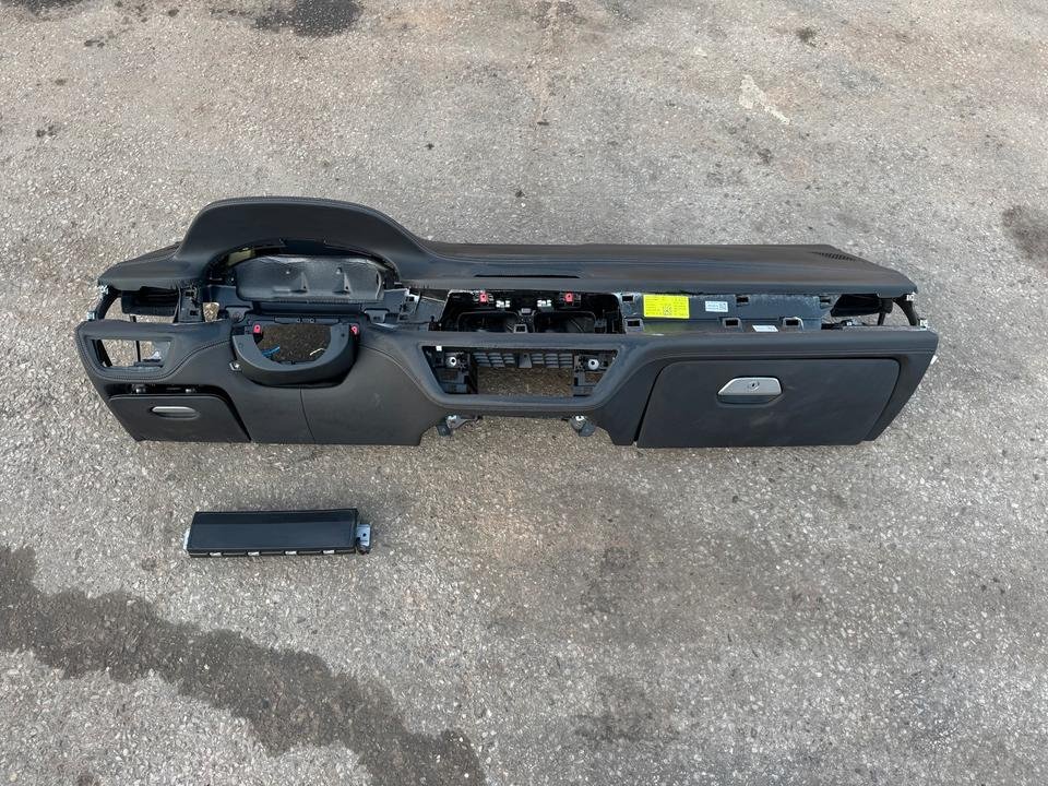BMW G11 G12 7er Armaturenbrett Dashboard Cockpit Schwarz Leder