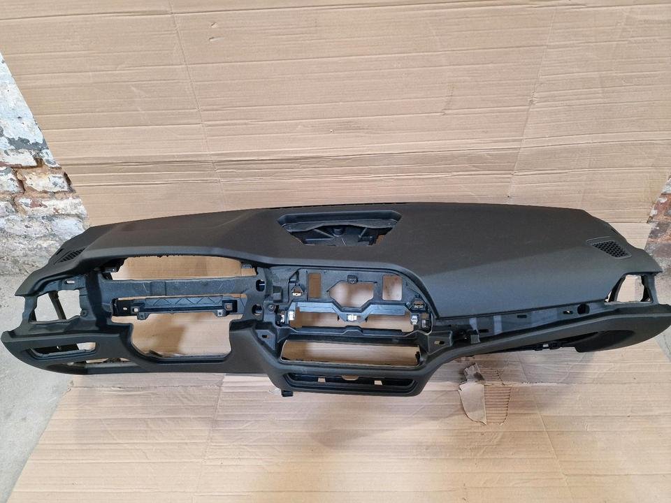 BMW G20 G21 G22 G23 G26 G42 Armaturenbrett i-Tafel Dashboard