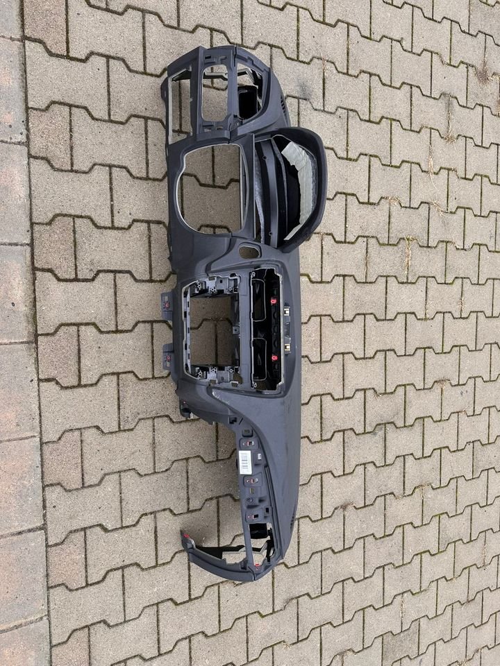 BMW Original Armaturenbrett Dashboard VFL – F20 F21 F22 F23