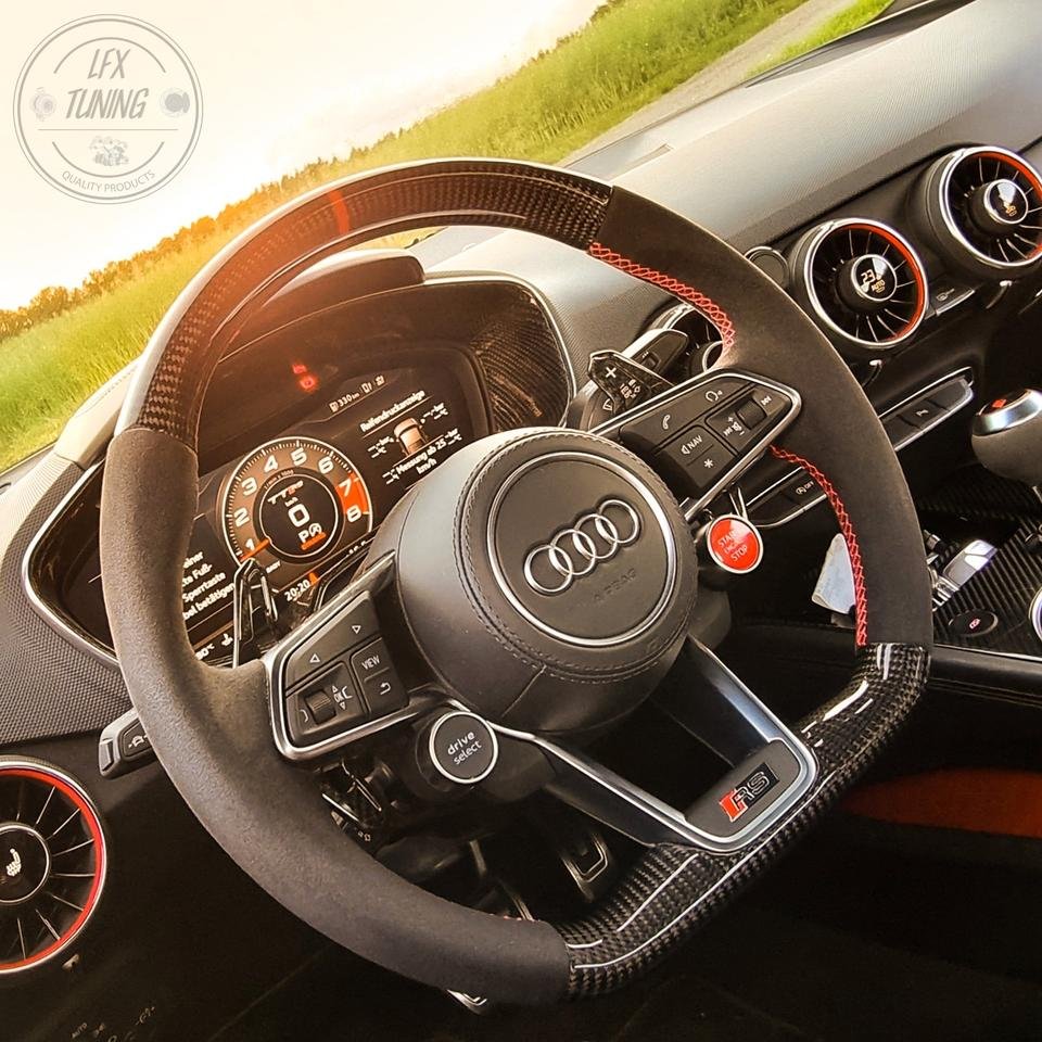 Carbon Lenkrad für Audi R8 4S / TTS TTRS 8S TT RS TT S FV