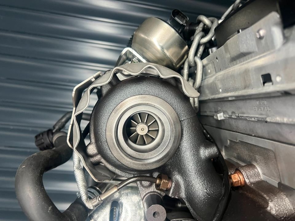 CLH CLHB CLHC CLHD 1.6TDI Motor Engine Audi Skoda Octavia 0KM