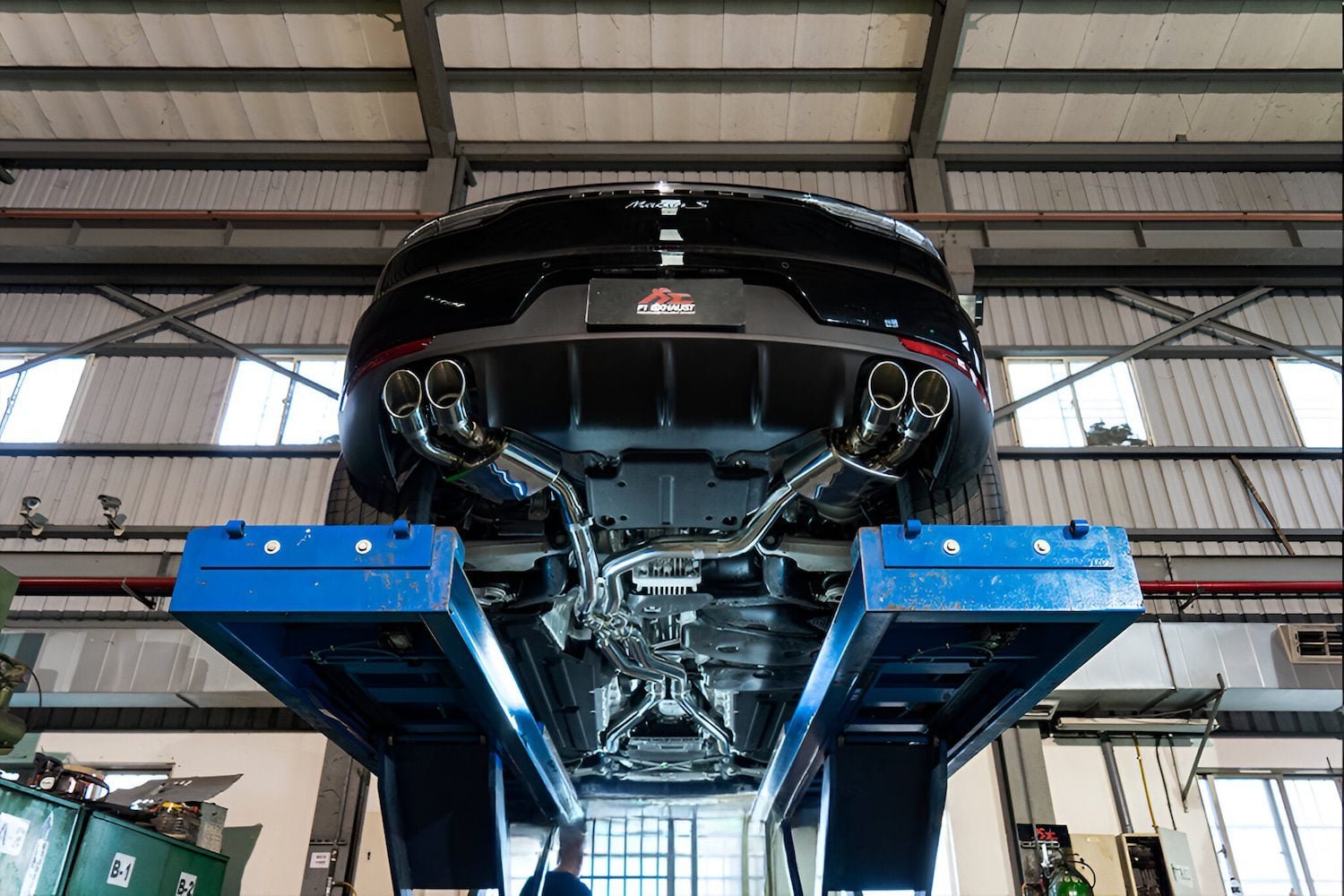 Fi EXHAUST Valvetronic Exhaust System for 95B.2 and 95B.3 Porsche Macan S