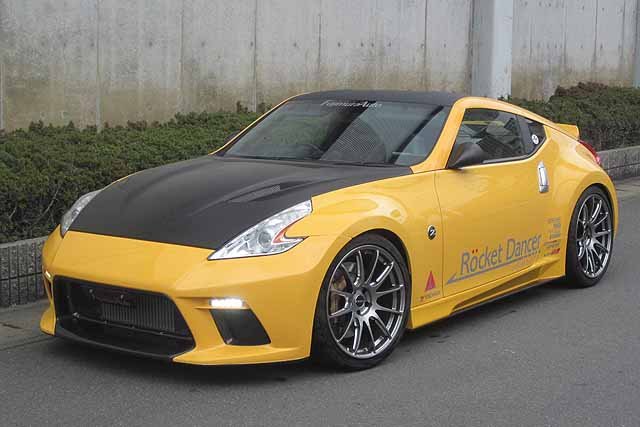 Fujimura Rocket Dancer Aero Hood (FRP) for 2009-19 Nissan 370Z [Z34]