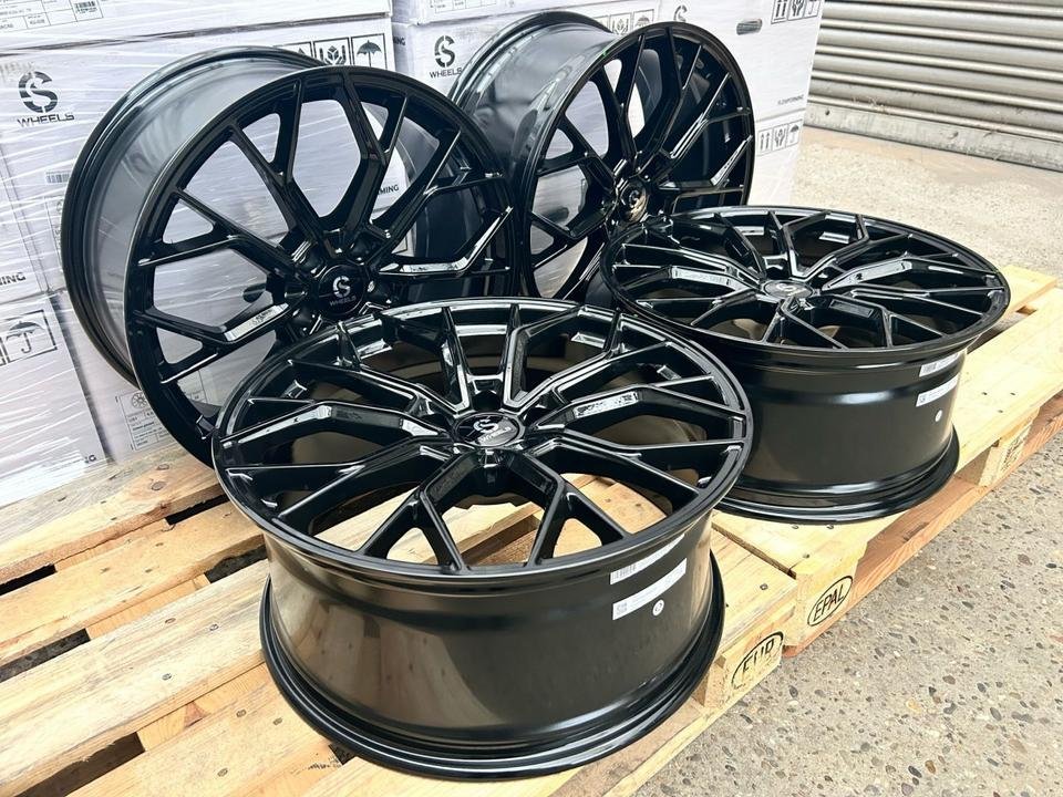 Für ⭐ VW ⭐ Arteon ID.4 Pro GTX Pure ID.5 Pro GTX ID.7 ProS Tiguan 5N CT Touareg CR ⭐ Toyota ⭐ Supra 20 Zoll Alufelgen für CS Wheels US1 Schwarz Glanz 9,0×20 ET30 5×112 5/112 9J