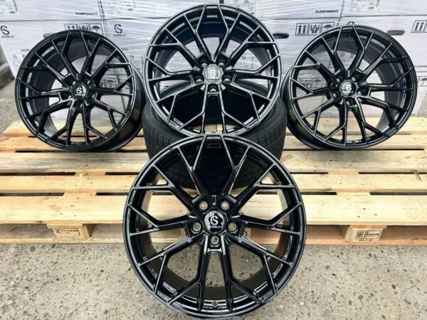 Für ⭐ VW ⭐ Arteon ID.4 Pro GTX Pure ID.5 Pro GTX ID.7 ProS Tiguan 5N CT Touareg CR ⭐ Toyota ⭐ Supra 20 Zoll Alufelgen für CS Wheels US1 Schwarz Glanz 9,0x20 ET30 5x112 5/112 9J