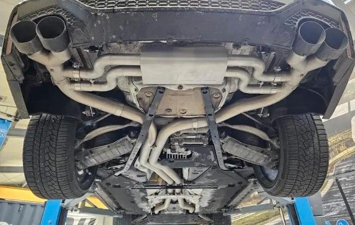 GRAIL Exhaust Audi R8 V10