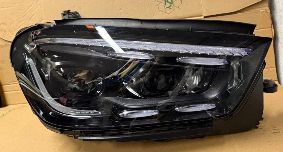LED Scheinwerfer Rechts Headlight Mercedes GLE W167 A1679068409