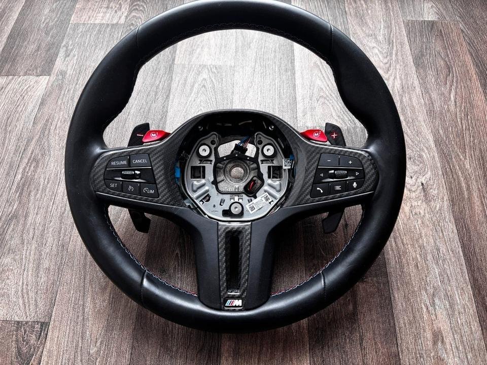 LENKRAD BMW M2 M3 M4 MIT SCHALTWIPPEN