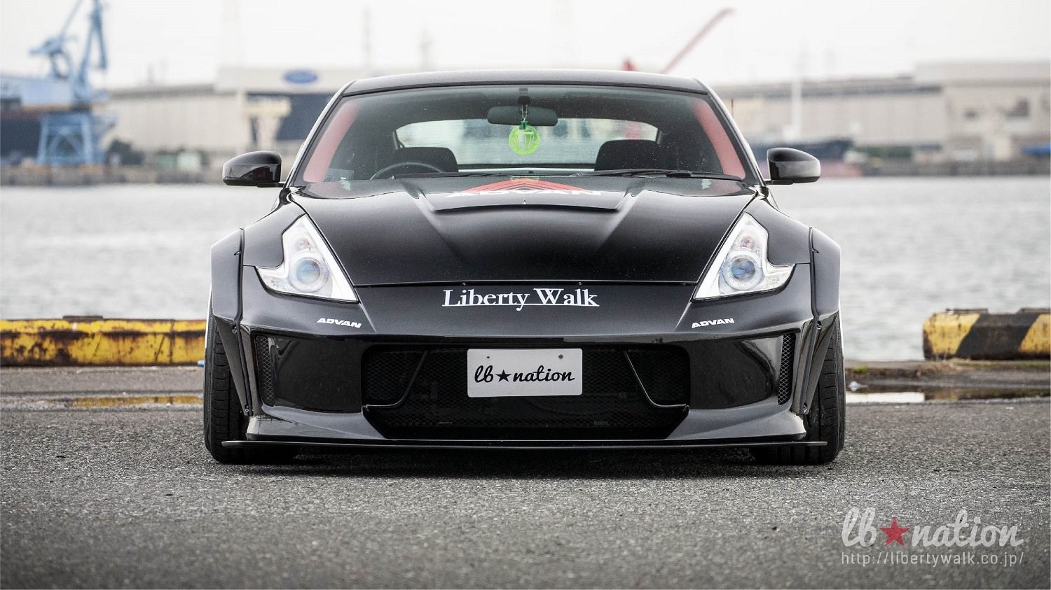 Liberty Walk lb★nation Duct Bonnet Hood for Z33 Nissan 350Z