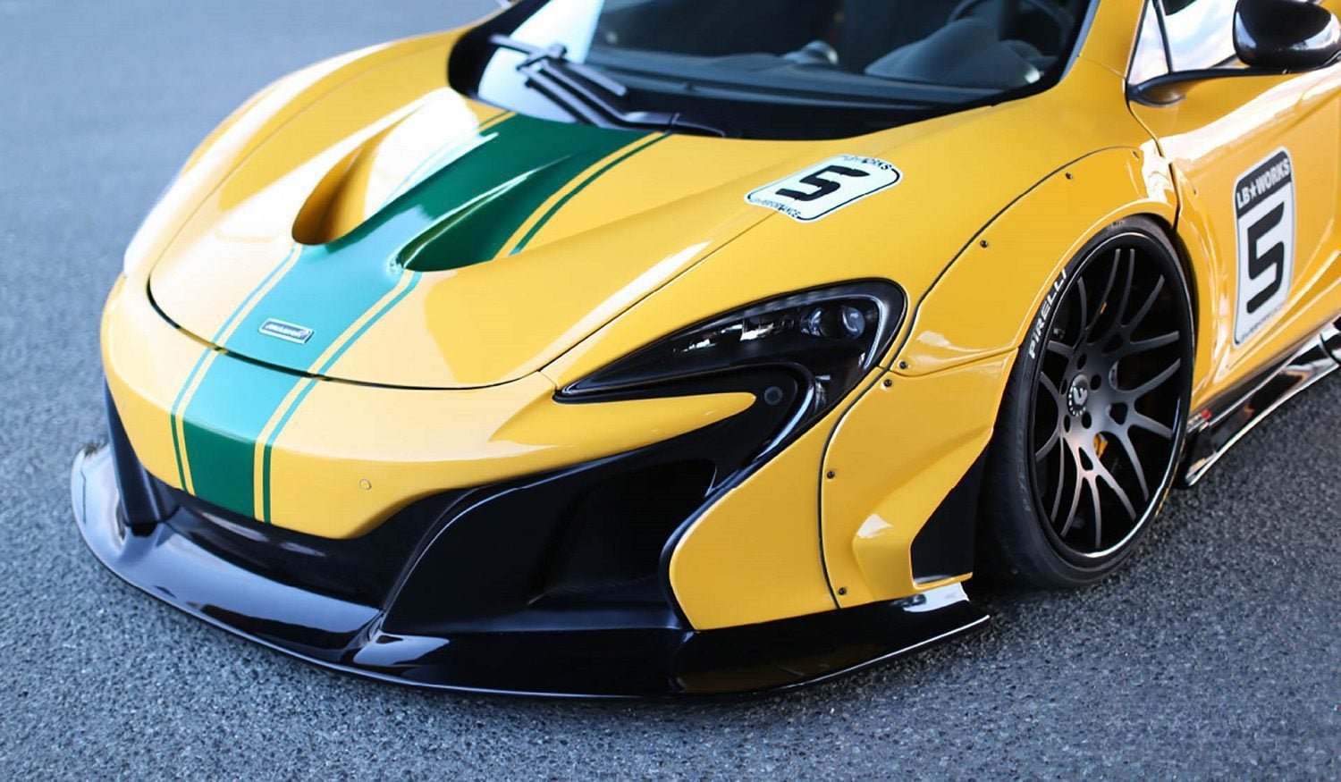 Liberty Walk LB★PERFORMANCE Vented Hood for McLaren 12C & 650S