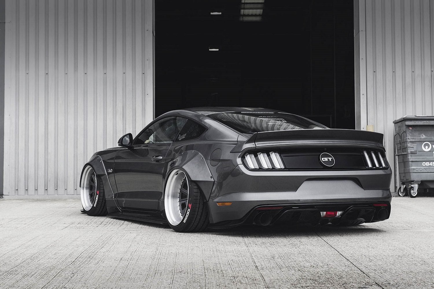 Liberty Walk LB-WORKS Rear Diffuser for S550 Ford Mustang