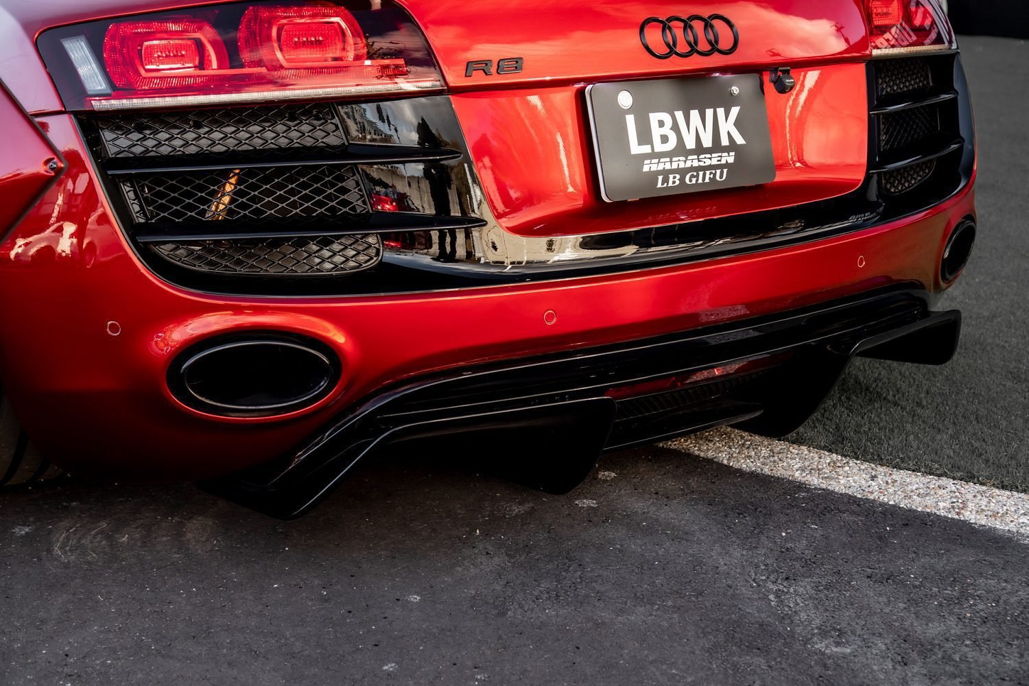 Liberty Walk LB-WORKS Rear Diffuser for Type 42 Audi R8