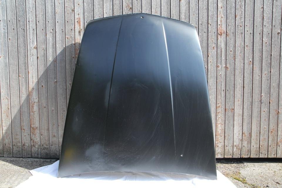 Mercedes 107 SL Karosserieteile KTL beschichtet: Motorhaube