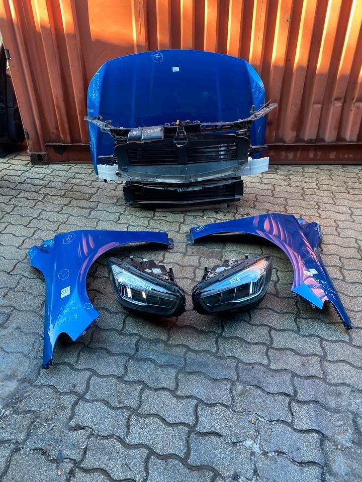 Mercedes B w247 Motorhaube /FrontPaket