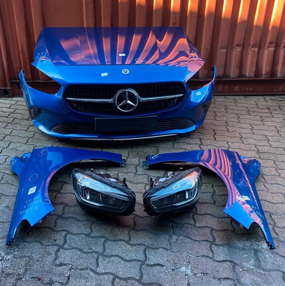Mercedes B W247 Motorhaube / FrontPaket