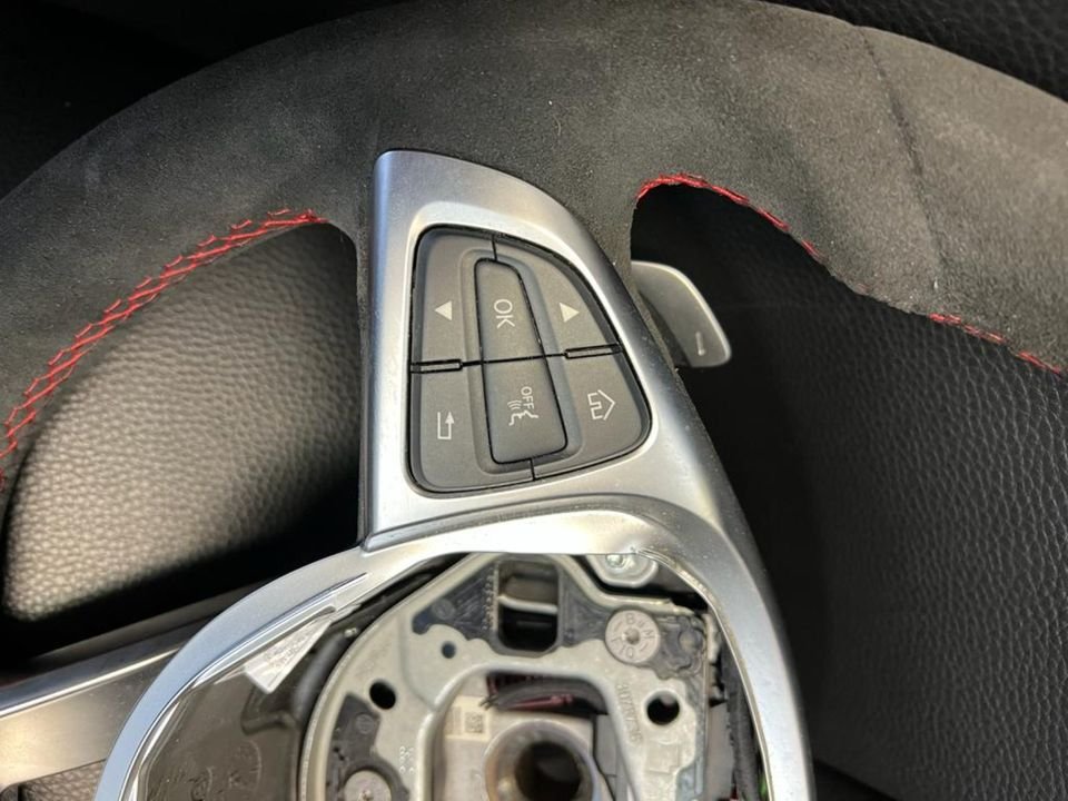 Mercedes Benz E-Klasse W238/W213 Lenkrad Alcantara A0004606600