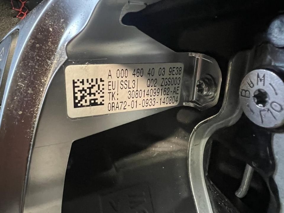 Mercedes Benz E-Klasse W238/W213 Lenkrad Alcantara A0004606600