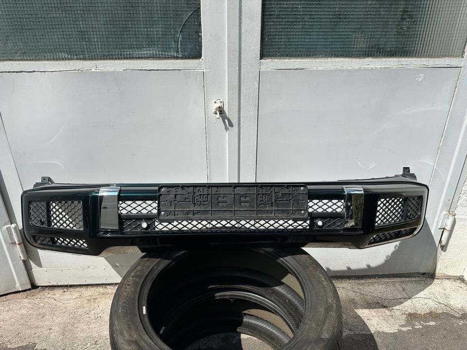 MERCEDES BENZ G-KLASSE W463A Front Bumper Stoßstange vorn