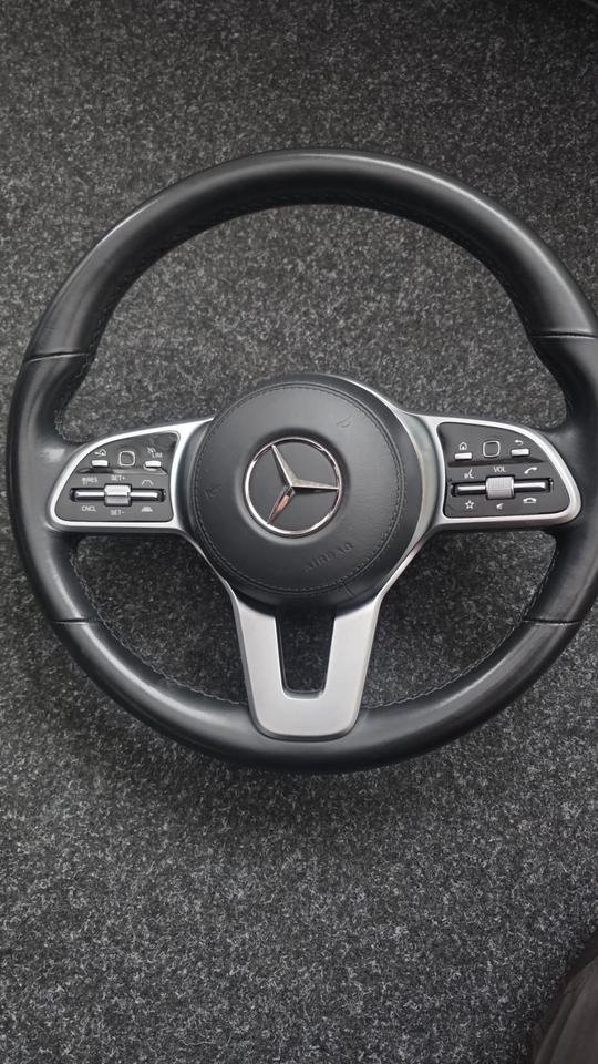 Mercedes-Benz GLS Lenkrad Original mit Airbag (Baujahr 2020)
