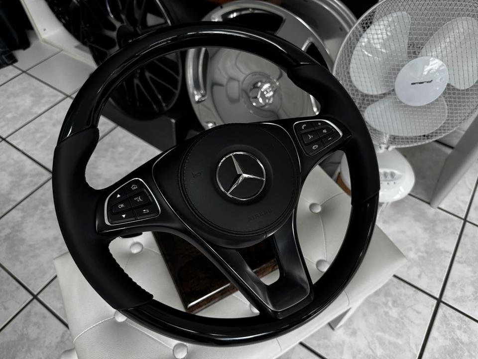 Mercedes-Benz Holz Leder Lenkrad V-Klasse W447 Piano Lack Nappa