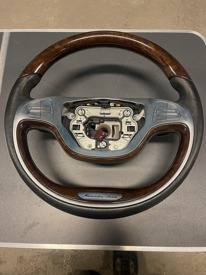 Mercedes-Benz Holz Leder Lenkrad Wurzelnuss W222 S-Klassen