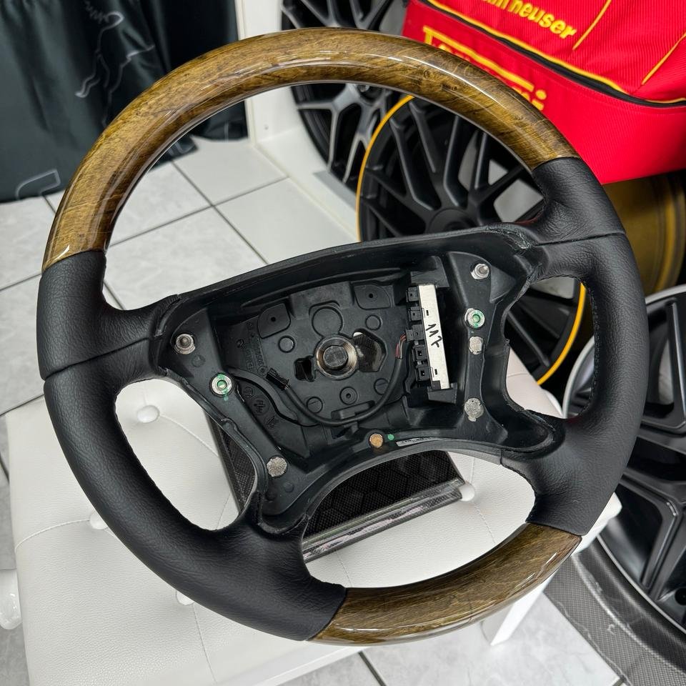 Mercedes-Benz Holzlenkrad Leder Holz Lenkrad Vogelaugen W211