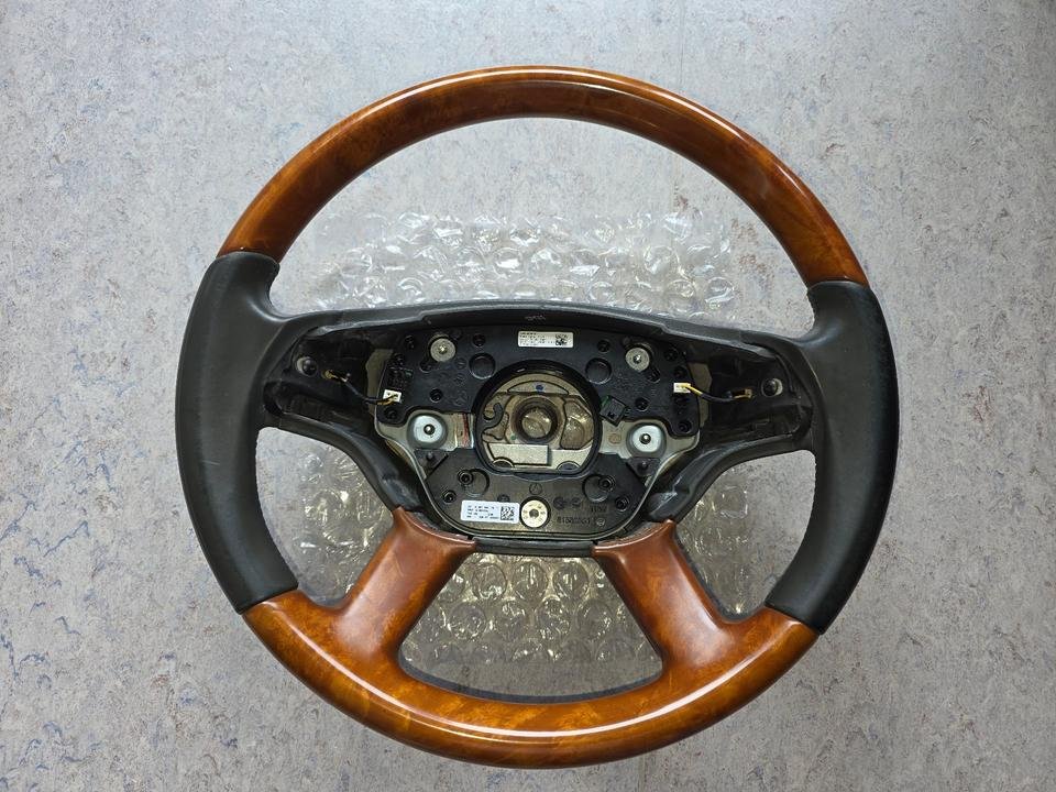 Mercedes-Benz orig. “Designo” Leder-Holz-Lenkrad W221 C216 TOP