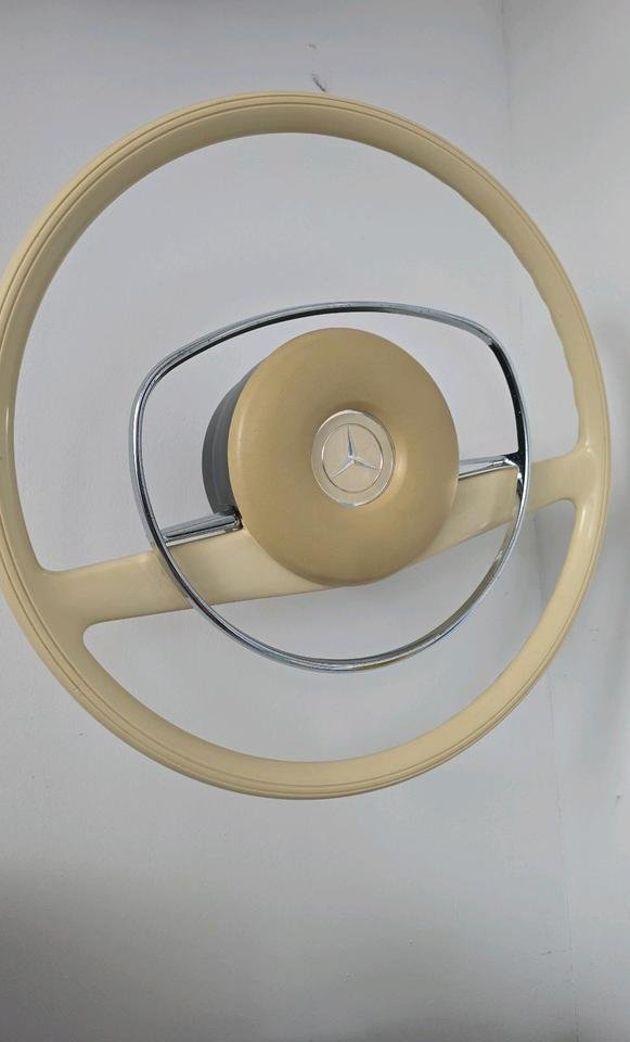 Mercedes Benz W109 300SEL 6.3 Lenkrad Elfenbein Weiß Originalzust