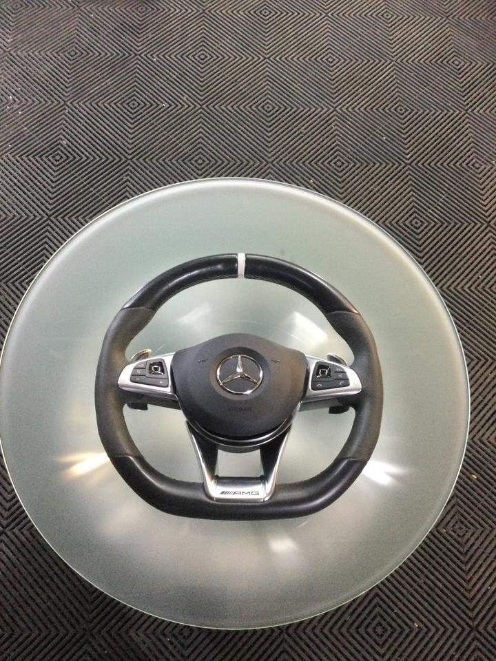 Mercedes-Benz W213 E63 AMG Lenkrad mit Airbag