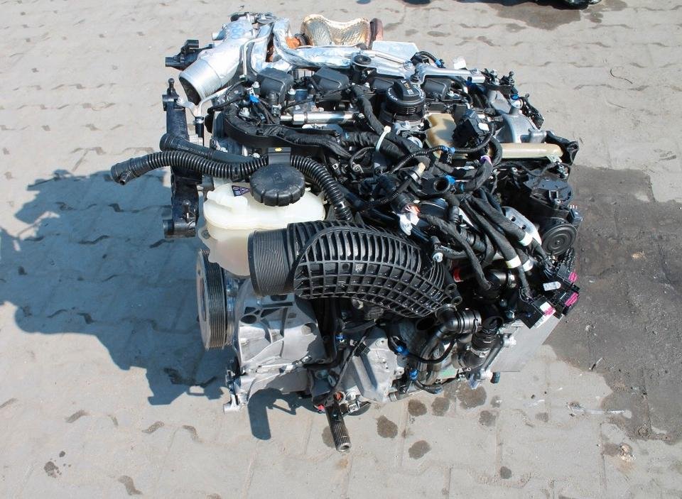 Mercedes C63 AMG 139580 139.580 Motor Triebwerk Engine
