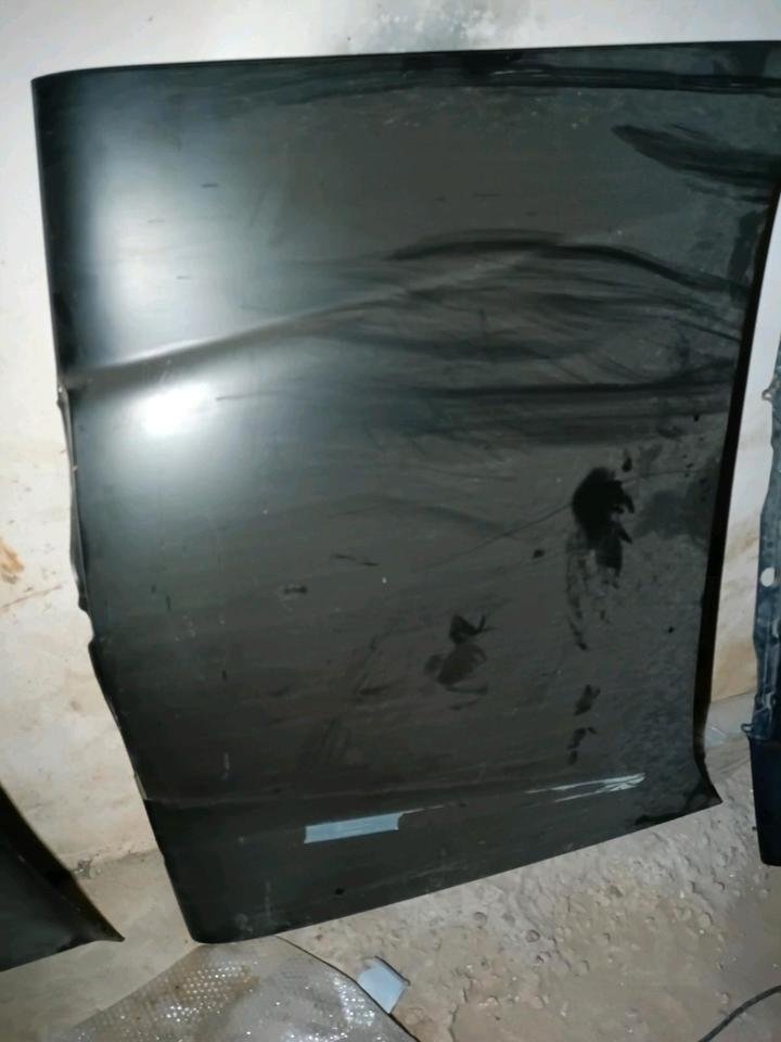 Mercedes NOS neu w123 1238800357 motorhaube