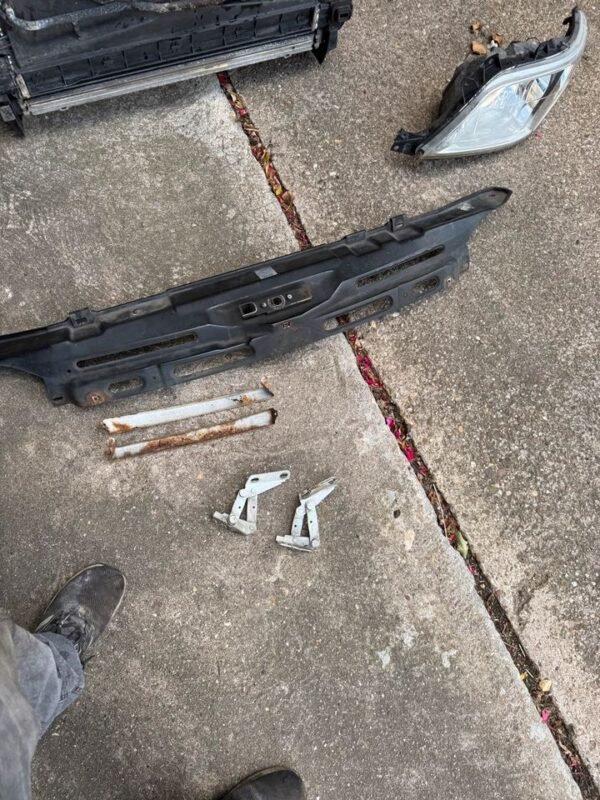 Mercedes Sprinter W901-W904 Frontpaket Motorhaube. Kottflügel