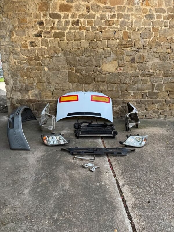 Mercedes Sprinter W901-W904 Frontpaket Motorhaube. Kottflügel
