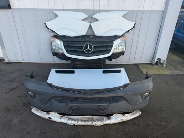 Mercedes Sprinter W906 Frontpacket Motorhaube Kühler Scheinwerfer