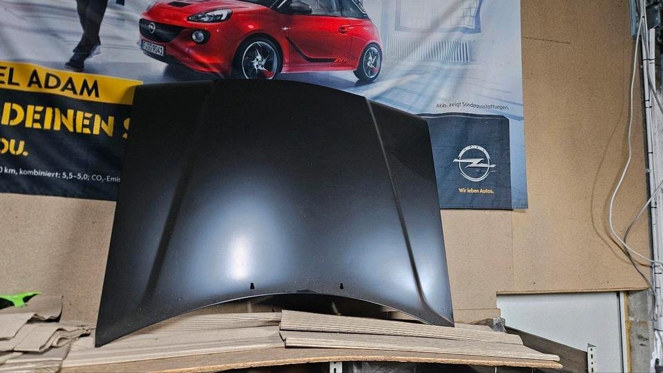 Mercedes W201 Motorhaube 190e NOS