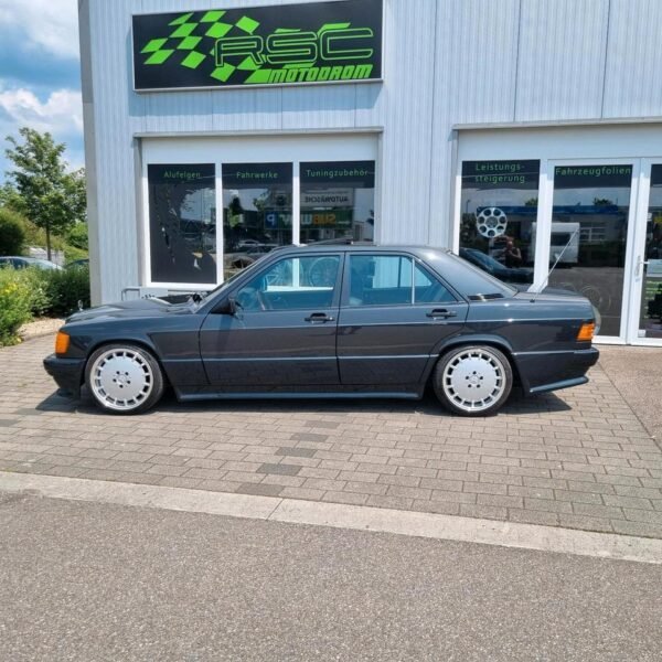 Mercedes W201 Motorhaube 190e NOS