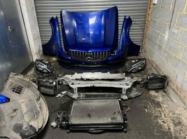Mercedes W205 C63 AMG Frontpaket Motorhaube Stoßstange Kotflügel