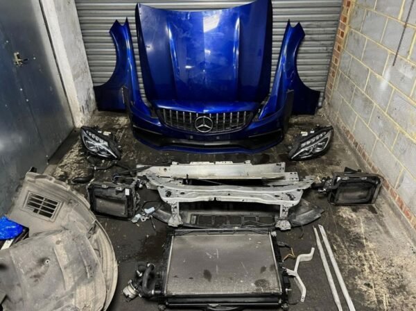 Mercedes W205 C63 AMG Frontpaket Motorhaube Stoßstange Kotflügel