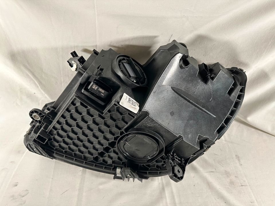 Mercedes W206 C-Klasse LED Scheinwerfer Headlight Re A2069060803