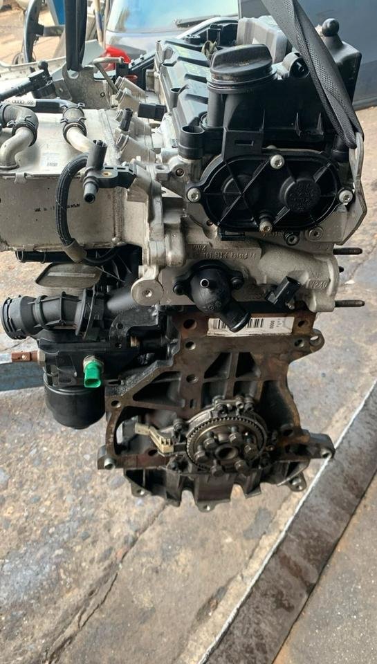 Motor Moteur Engine CLH CLHA CLHB VW AUDI SKODA 1,6TDI 118tkm