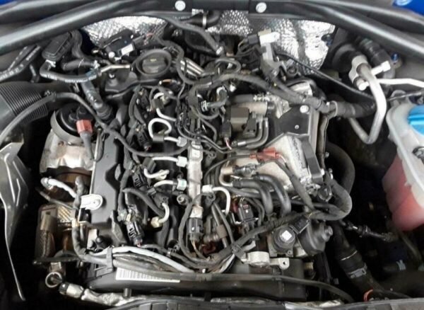 Motor Toyota Corolla XM20A-E92CG 2.0 Hybrid Engine Komplett Motor