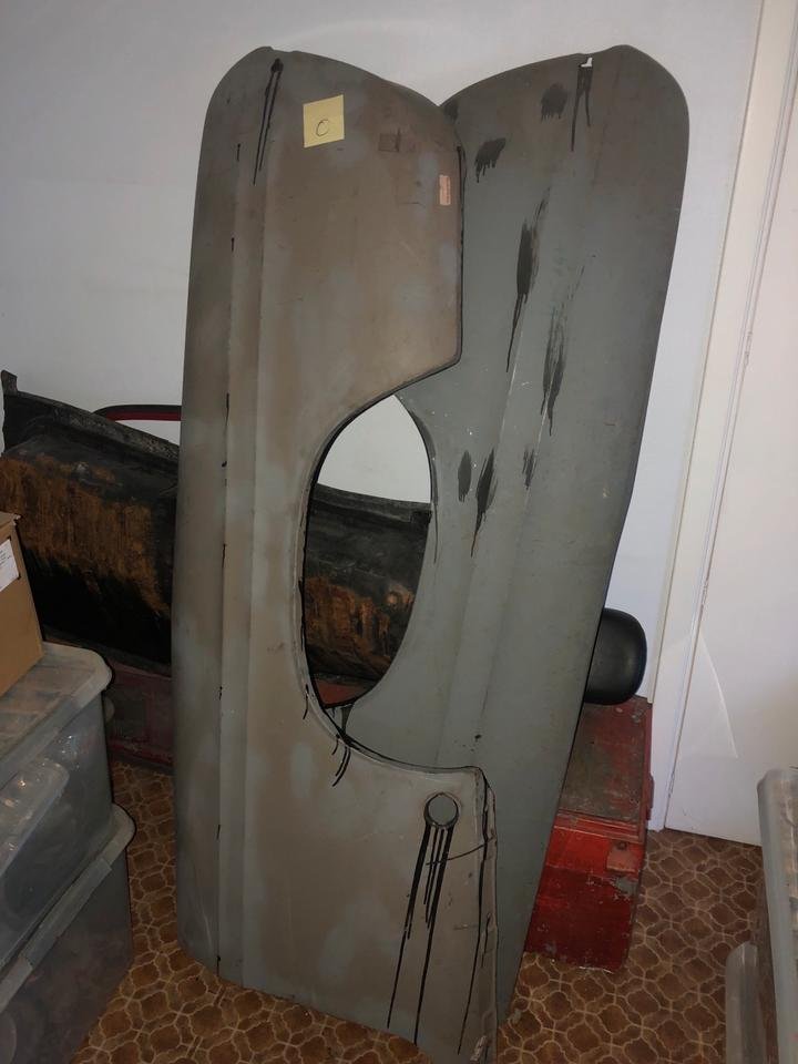 NOS rear fenders Audi f103