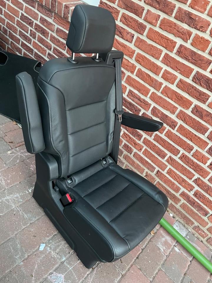 Opel Zafira Life / Toyota Ledersitze