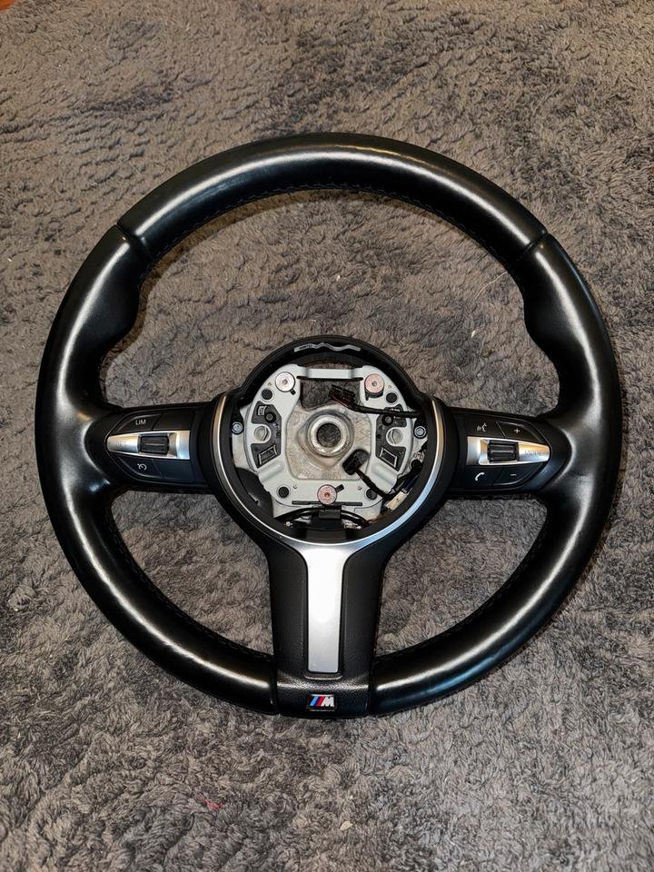 Original BMW M Lenkrad F-Modell