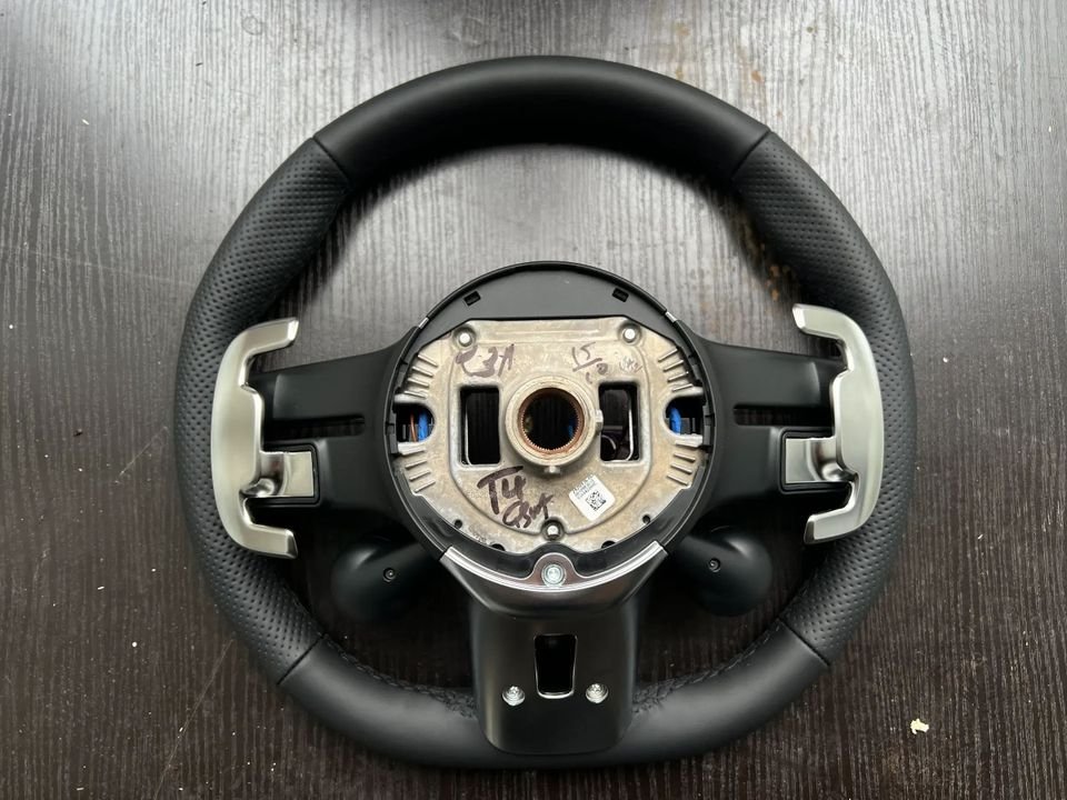 Original Mercedes Benz AMG Lenkrad A09946016098S16 A0994603107 NE