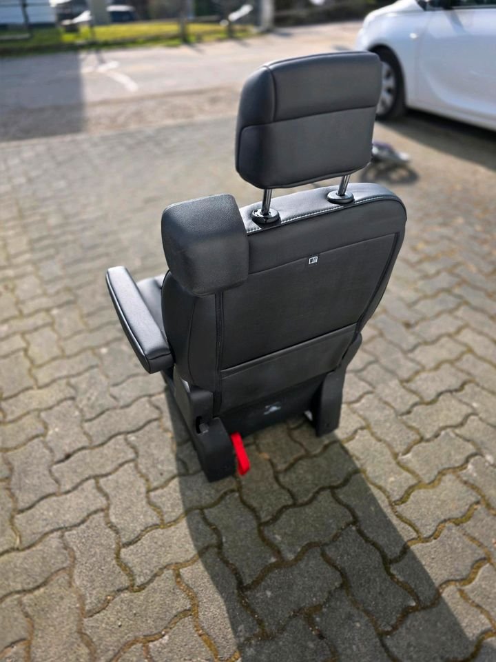 Sitz Opel Zafira Life Toyota Proace Peugeot Traveller