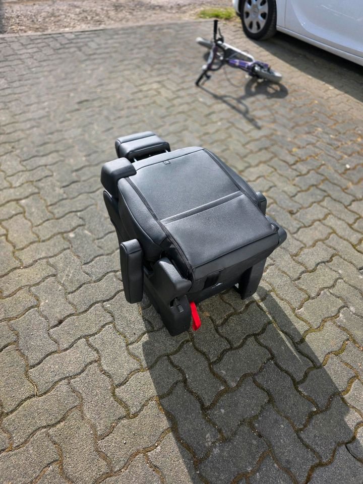 Sitz Opel Zafira Life Toyota Proace Peugeot Traveller