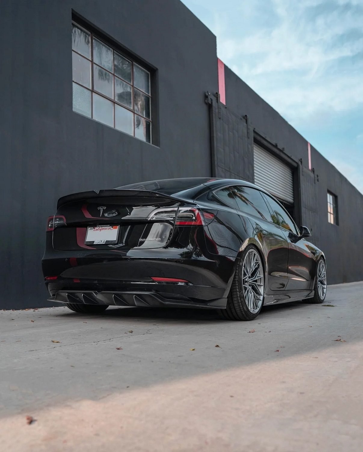 StreetHunter Designs Rear Diffuser for Tesla Model 3