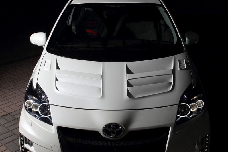 Tommy Kaira RR (FRP) Hood for Toyota Prius [ZVW30] 1T001G00